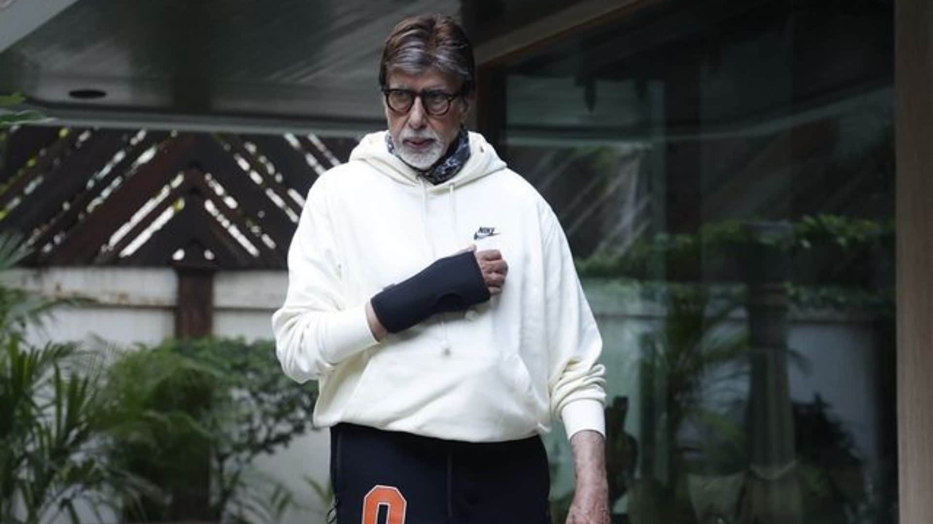 shah rukh khan amitabh bachchan Ajay Devgn Akshay Kumar Bollywood Actors who have Most Expensive House
