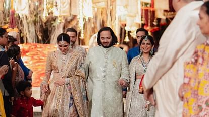 Anant Ambani Radhika Merchant Pre Wedding Function See the special moments of couple in These pictures