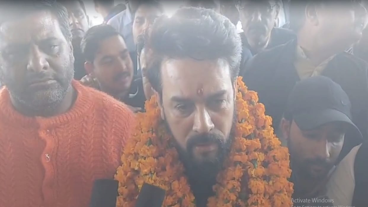 Anurag Thakur said- Everyone is avoiding Congress, infighting in the party