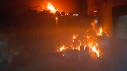 Barwani: Government records destroyed due to unknown reasons in fire in BEO office of Pansemal