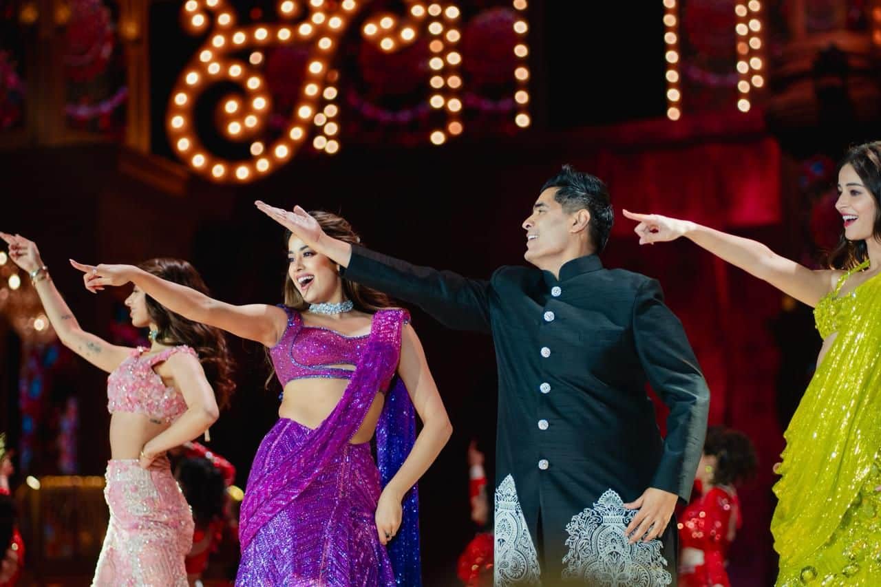 Anant Ambani attempted to lift salman khan on Pre wedding Event Video went Viral on Social Media