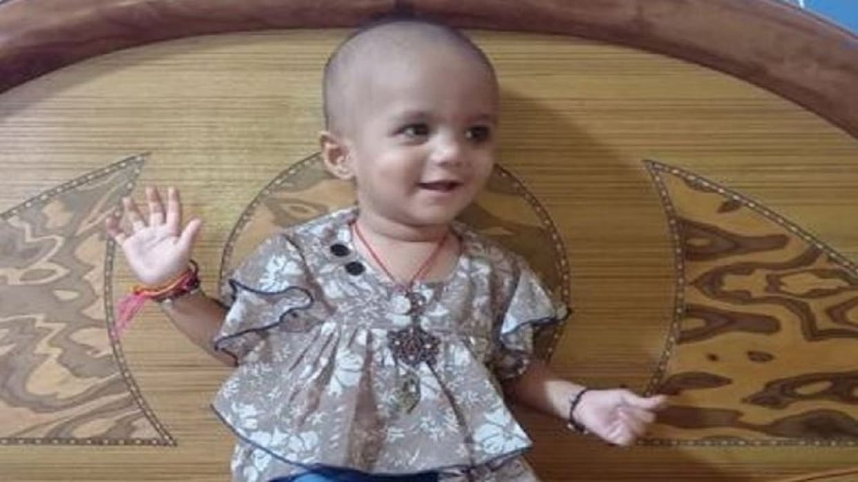 One and a half year old girl died due to drowning in bucket filled with water in Shahjahanpur