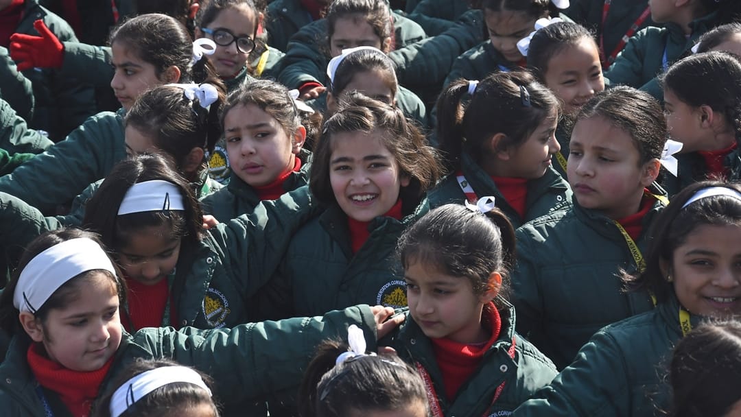 kashmir school reopen after after 95 days winter vacations Students back to schools