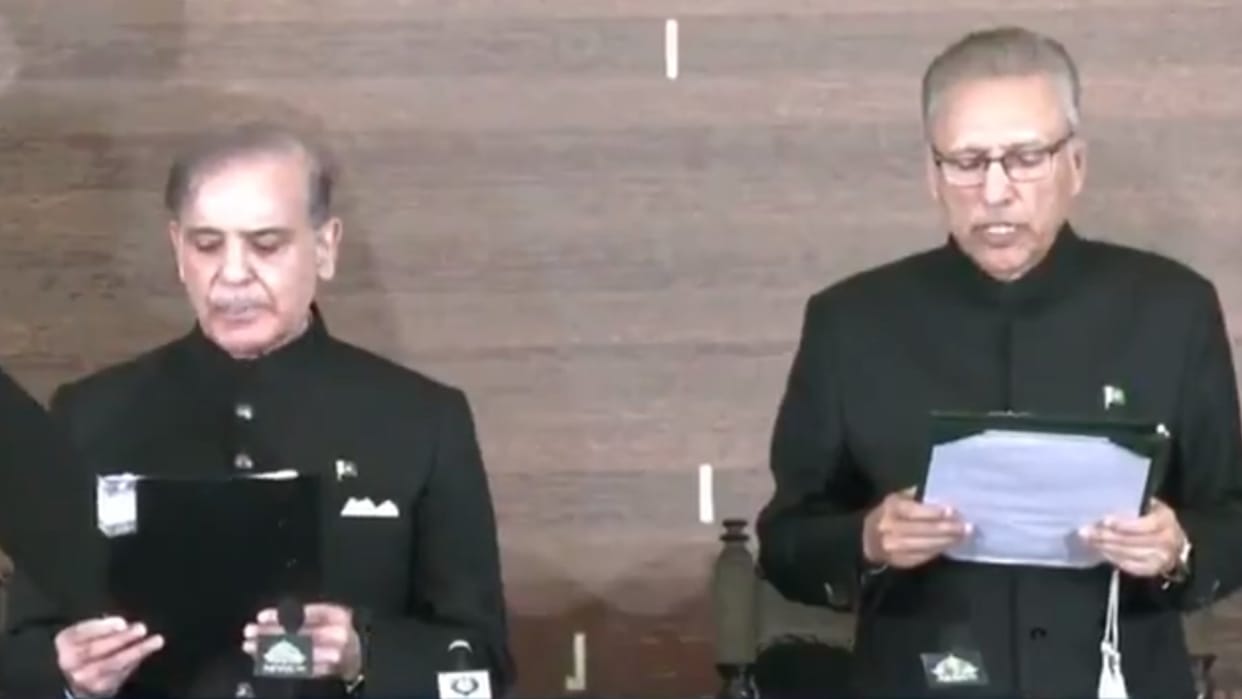 Shehbaz Sharif takes oath as Pakistan's Prime Minister for a second time