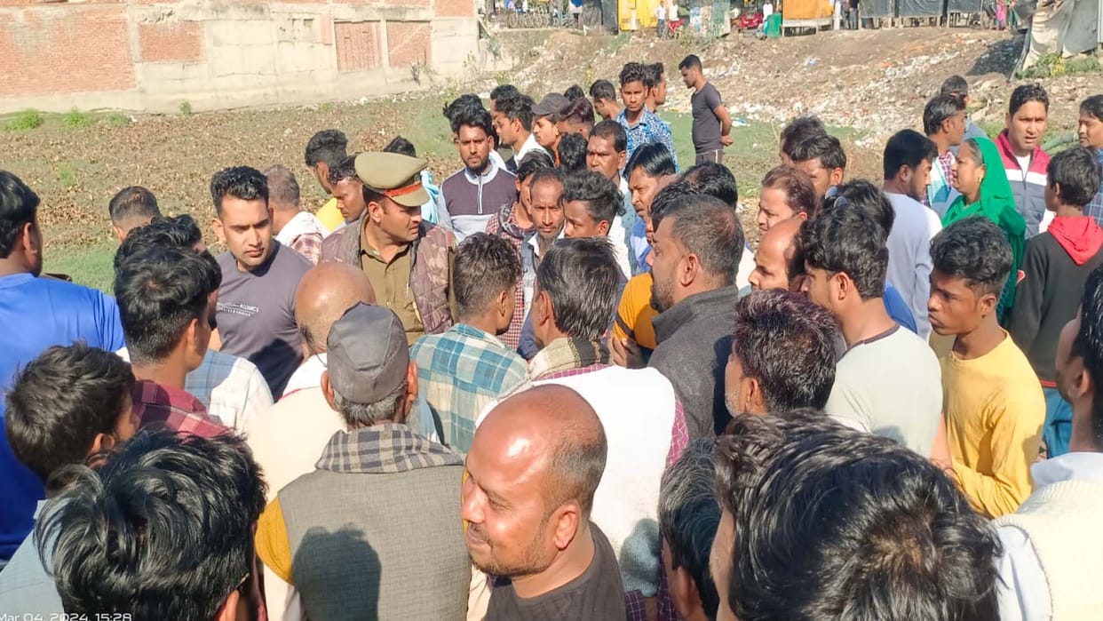 Hardoi: Three friends fell into the pond after a drunken fight, one died
