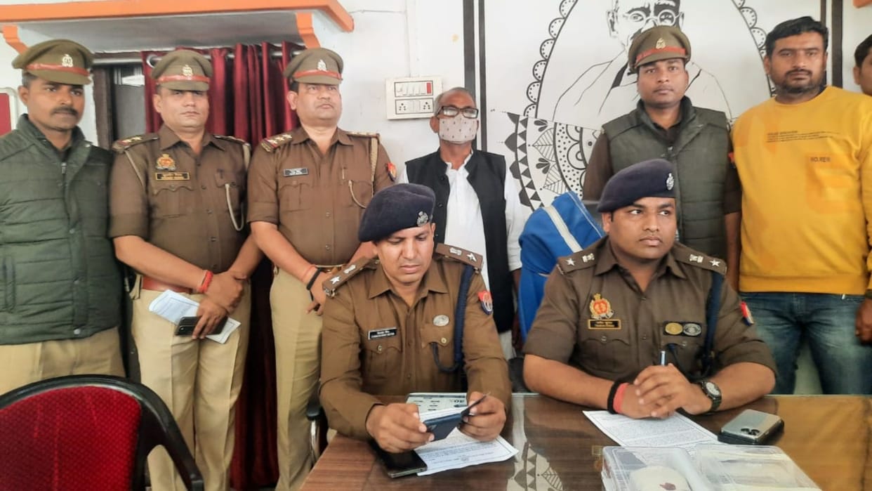 old man arrested with intoxicating powder 'Meow-Meow' worth 2.5 crore rupees