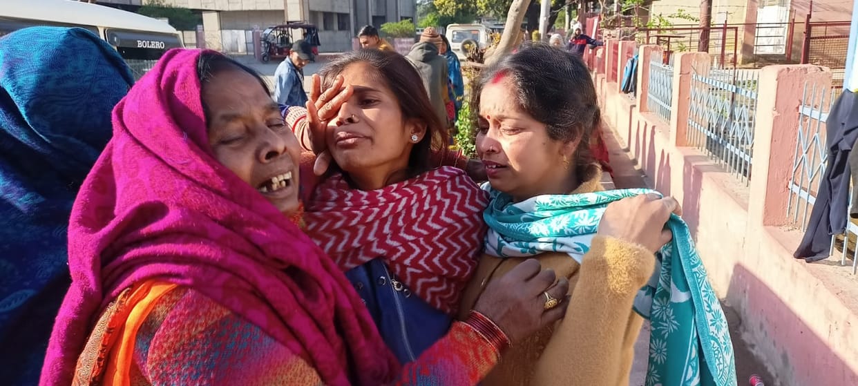 Tragic accident in Farrukhabad, Bolero and truck collide head-on, three killed and four injured, two referred