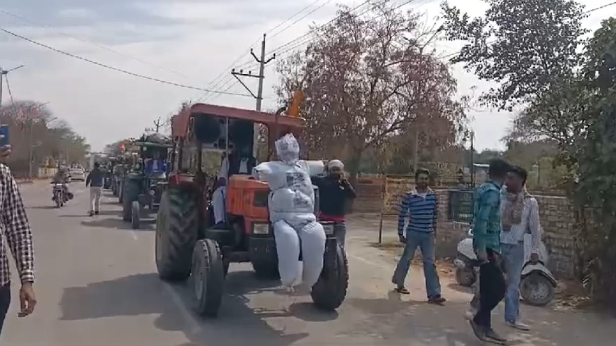 Farmers tractor march in Sirsa, Demand for construction of Kharif channel