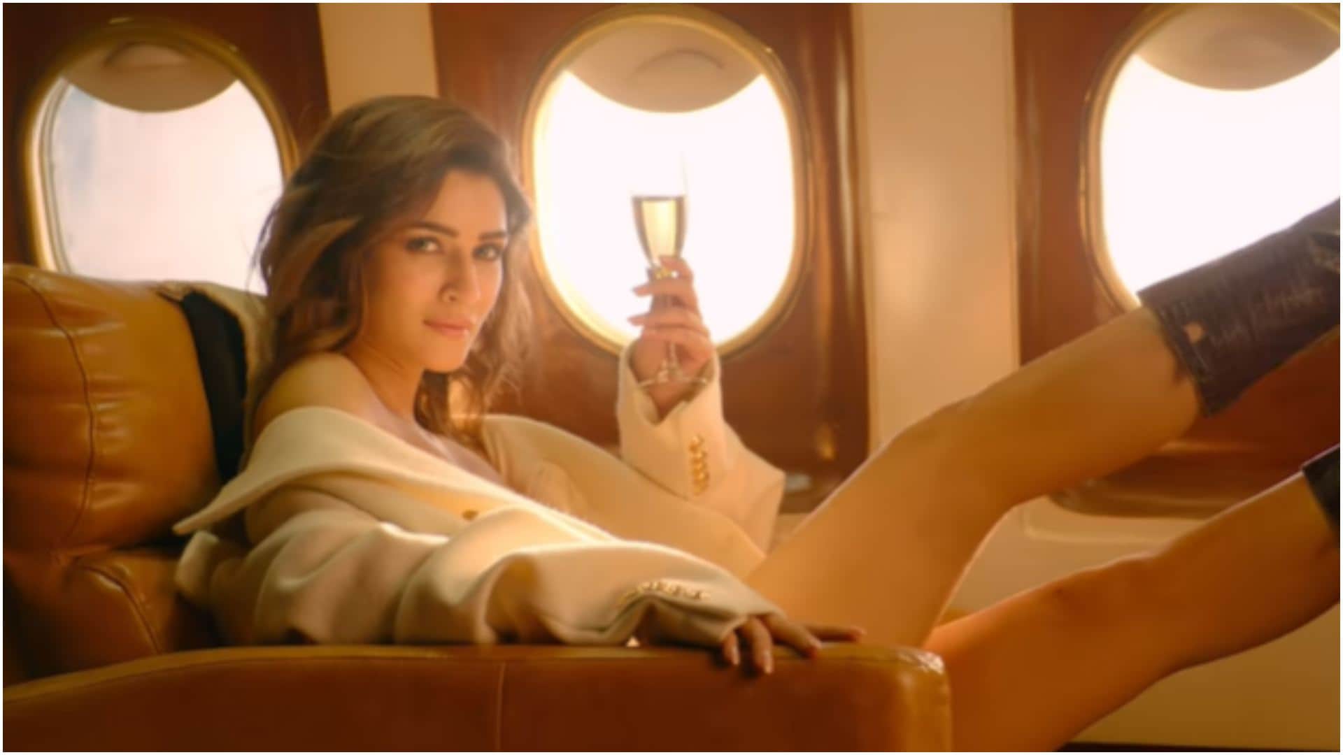Crew movie new song Naina out:  Kareena Kapoor Tabu and Kriti Sanon Diljit Dosanjh