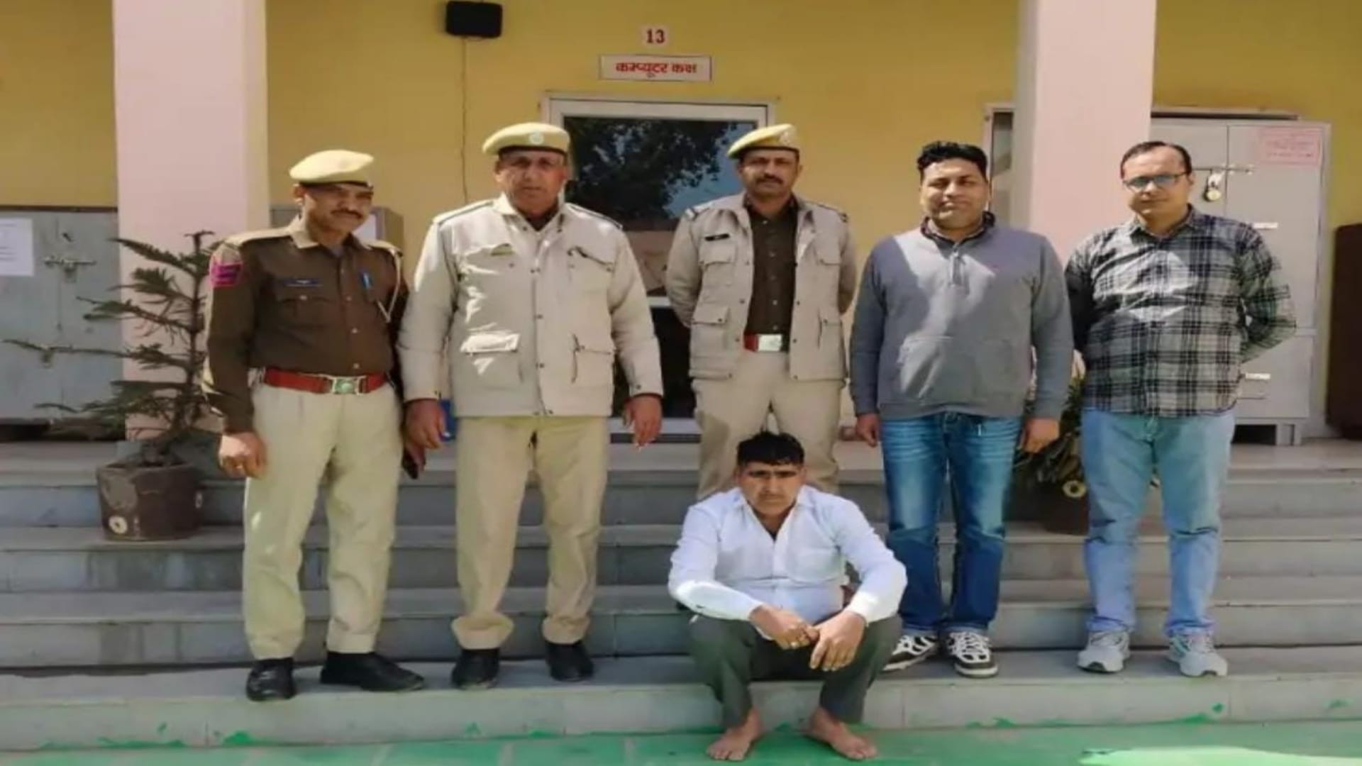 आरोपी तस्कर