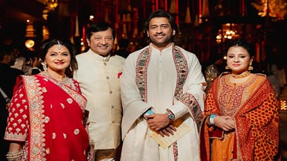 Sakshi Dhoni Pahadi look in Anant-Radhika's pre-wedding in