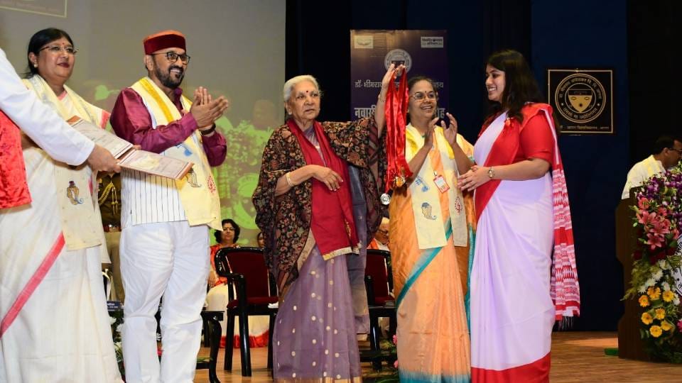Daughters get maximum medals in convocation ceremony of Dr. Bhimrao Ambedkar University Agra