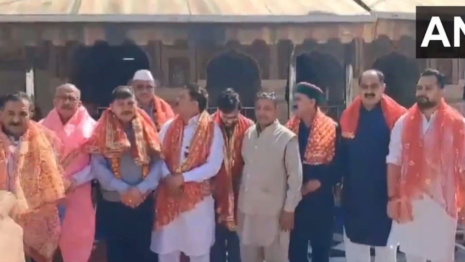 Six rebel MLAs of Himachal Pradesh Congress performed puja at Mata Mansa Devi temple in Chandigarh
