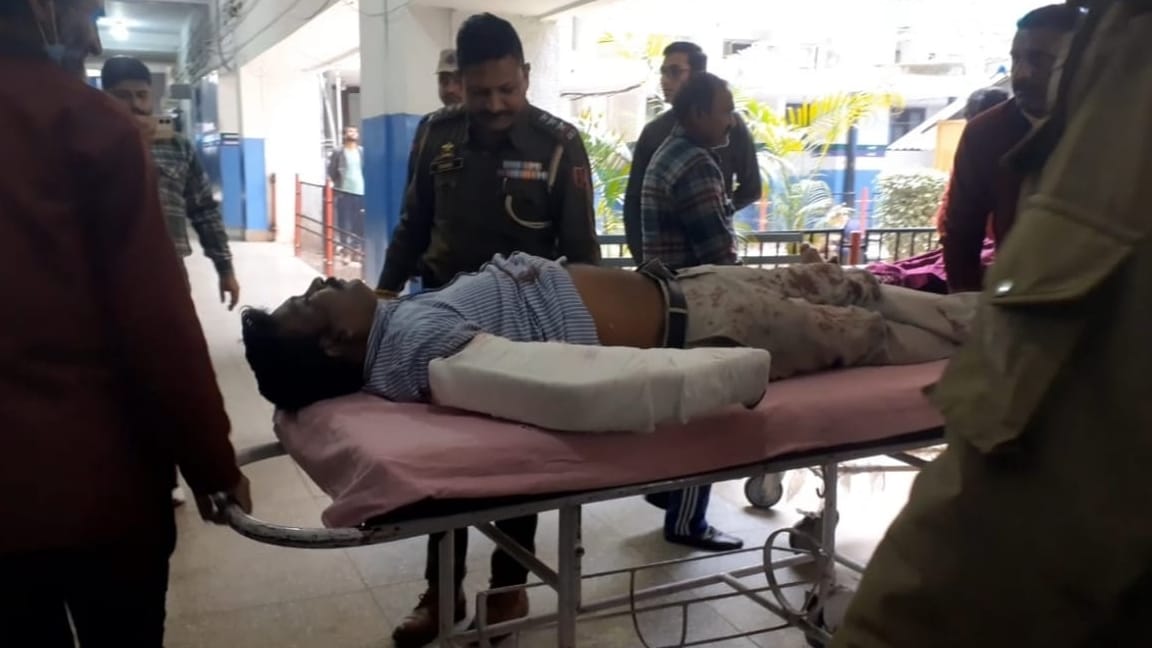 jammu Accidental fire in Mini bus at Gandhi Nagar one injured