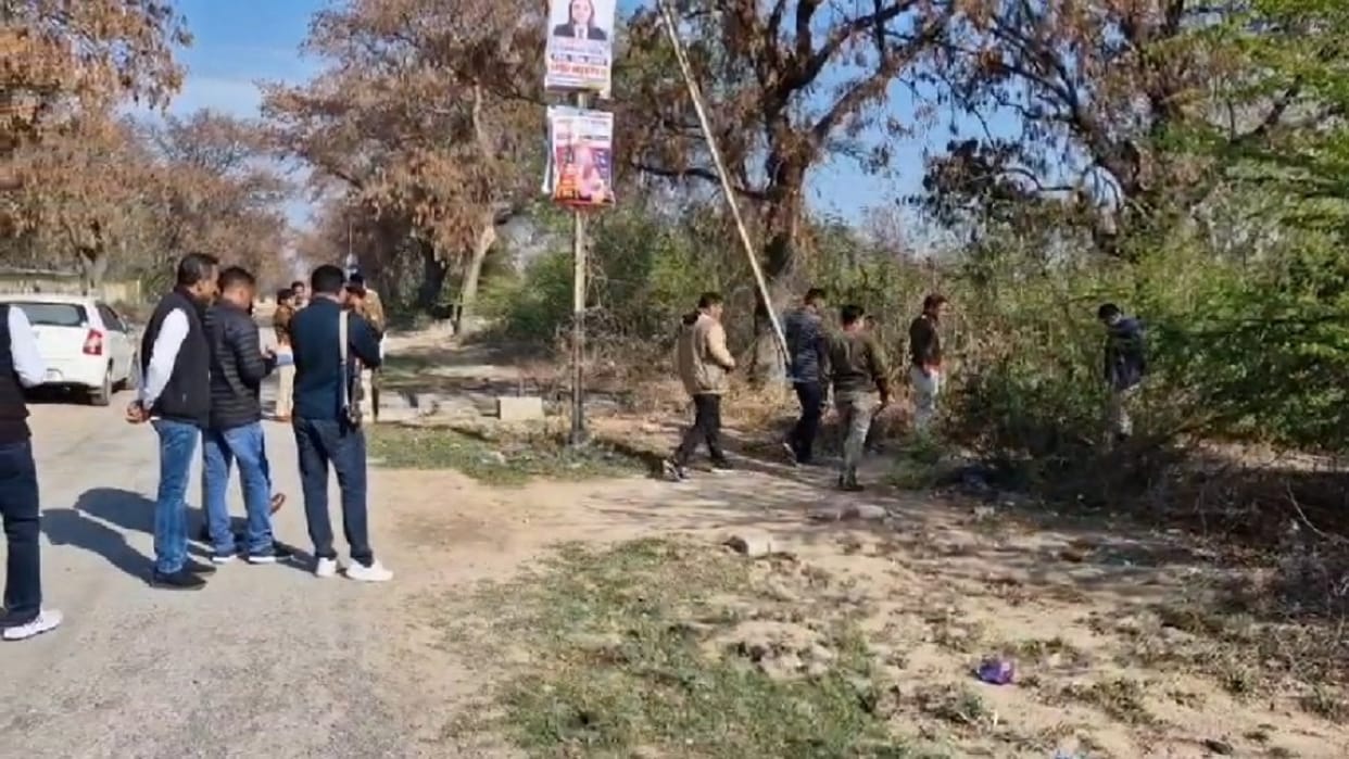 Semi burnt body of youth found near Railway Colony of Sirsa, police suspect murder