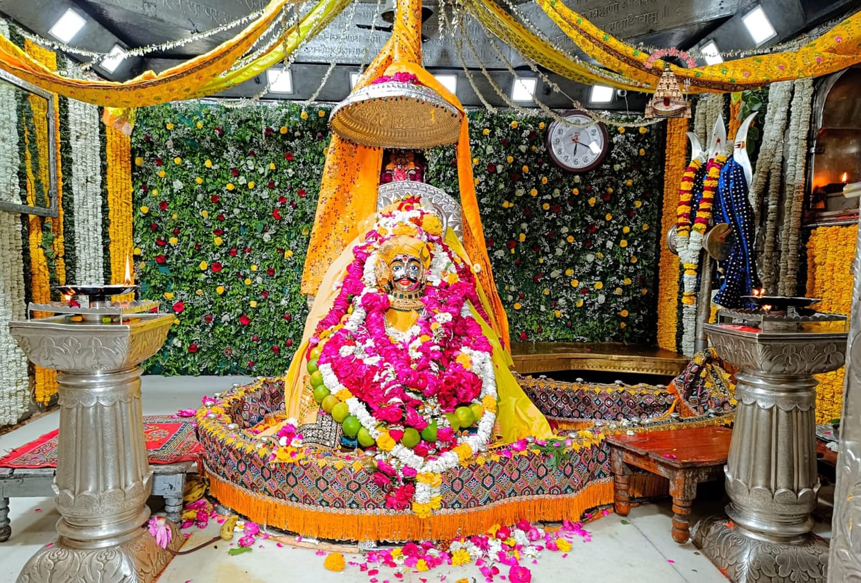 Mahashivratri: Mahakal's court decorated with flowers for Mahashivratri