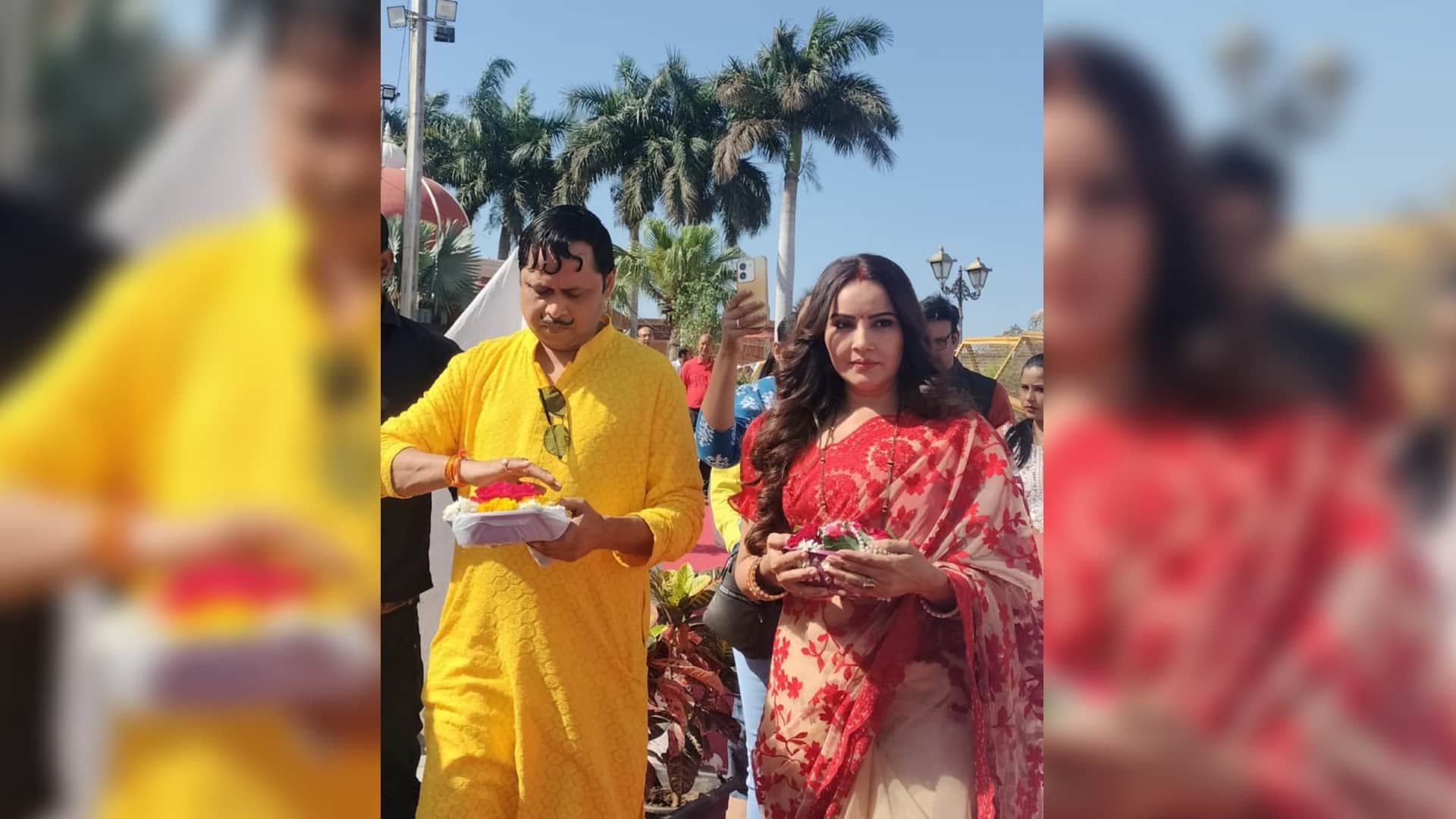 Mahashivratri 2024 pre puja worship by celebrity actors Mahakal Ujjain Babulnath Mumbai Kashi Vishwanath