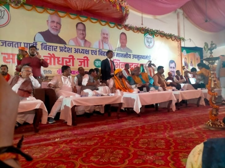 Bihar Politics: Samrat Chaudhary said that the government will provide 10 lakh jobs to the youth of Bihar