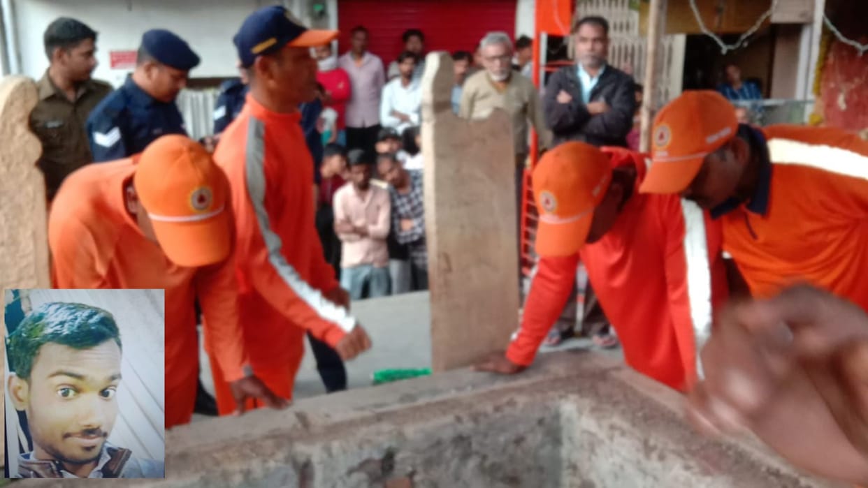 young man committed suicide jumping into well front of Cantt police station