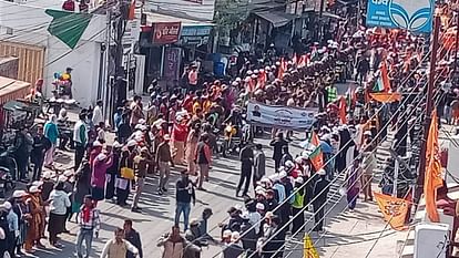 Pushkar Singh Dhami: राजधानी में सीएम का मेगा रोड शो, सशक्त नारी समृद्ध नारी उत्सव...तस्वीरों में देखें CM Dhami mega road show in Dehradun sashakt nari samridh nari celebration on Women's Day many routes changed