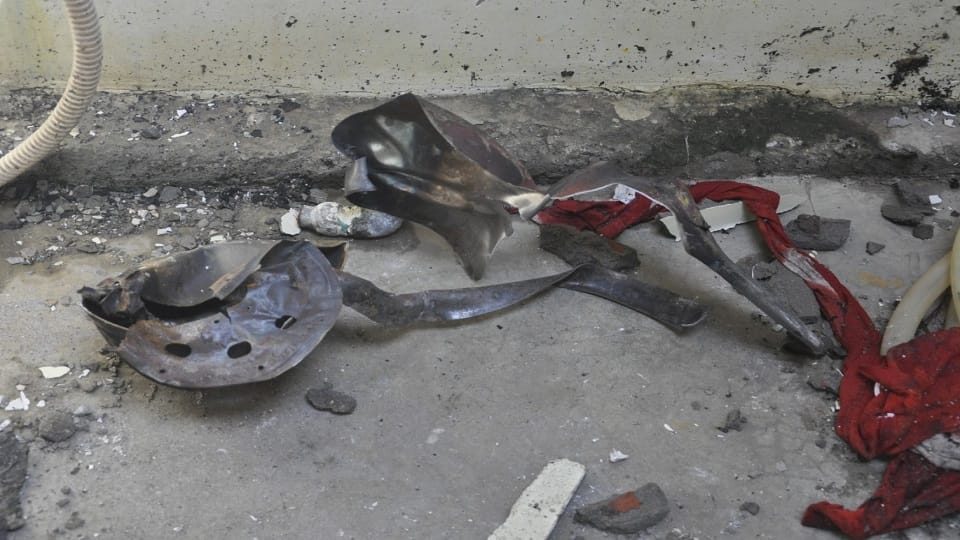 Gas cylinder burst with loud bang