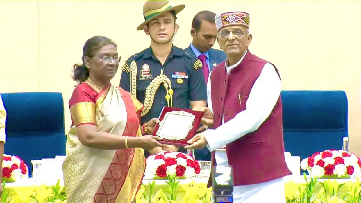 Dr. Krishnalal Sehgal honored with Sangeet Natak Akademi Award for contribution to folk music