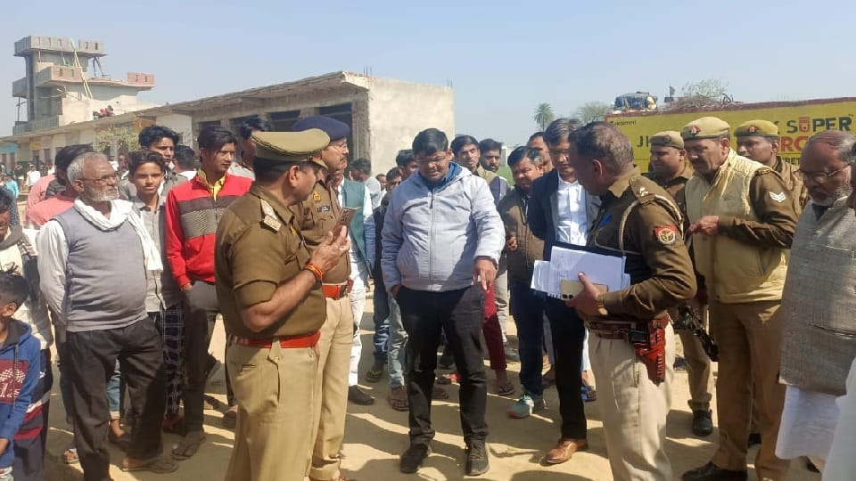 One dead and three injured in road accident in Salai Hapur