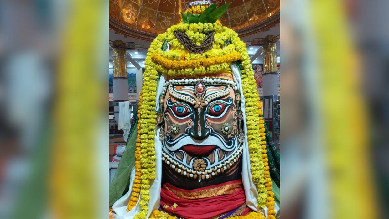many quintal Thandai Prasad will distribute mani mandir in Kashi