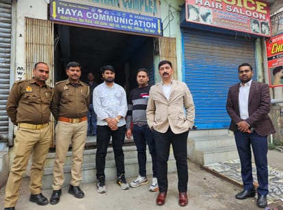 Moradabad: मंडल के लकड़ी कारोबारियों का बड़ा नेटवर्क जीएसटी चोरी के घेरे में आया, विभाग को ऐसे लगा रहे थे चूना Moradabad: A large network of wood traders of the division came under the scanner of GST evasion