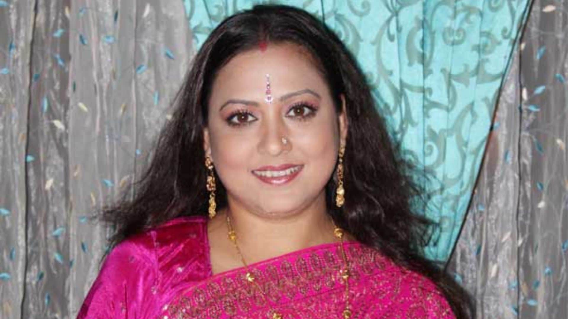 Surbhi Tiwari became victim of cyber fraud in Ayodhya Ram Mandir fraudsters defrauded of five thousand rupees