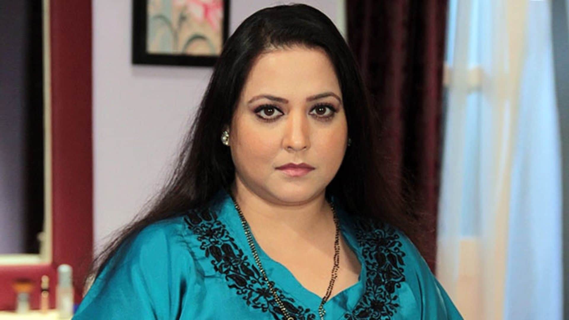 Surbhi Tiwari became victim of cyber fraud in Ayodhya Ram Mandir fraudsters defrauded of five thousand rupees