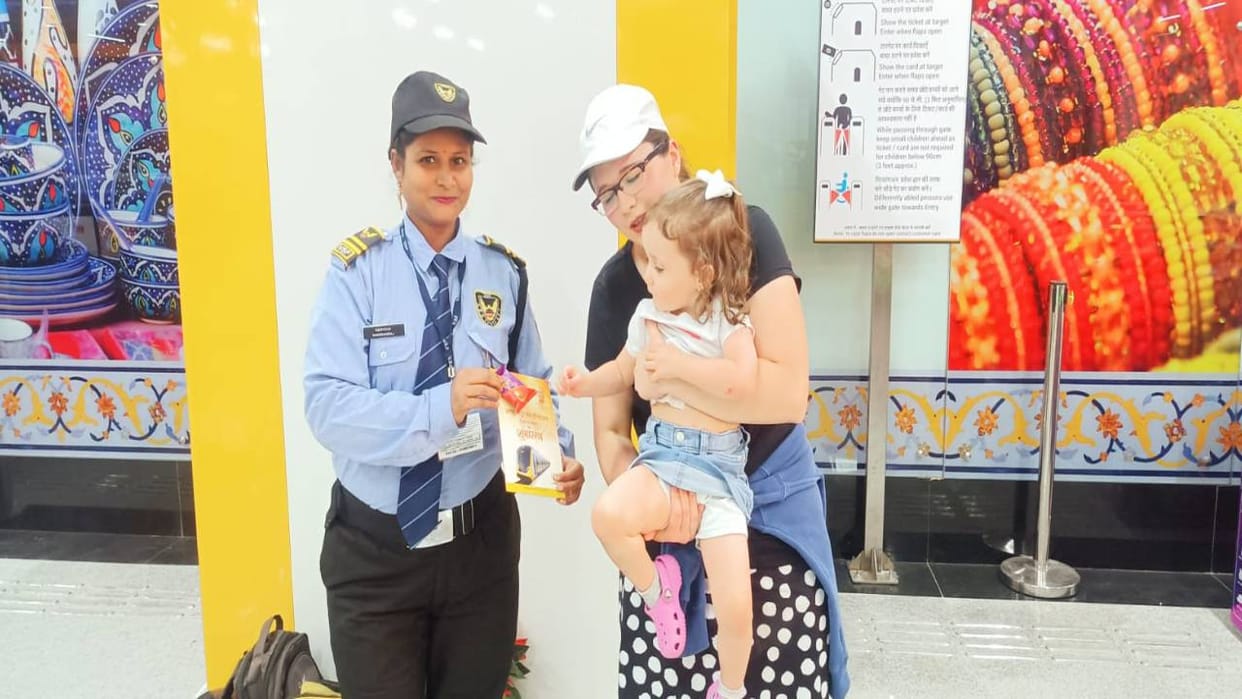 There was enthusiasm among passengers traveling on first day of Agra Metro Tourists also traveled