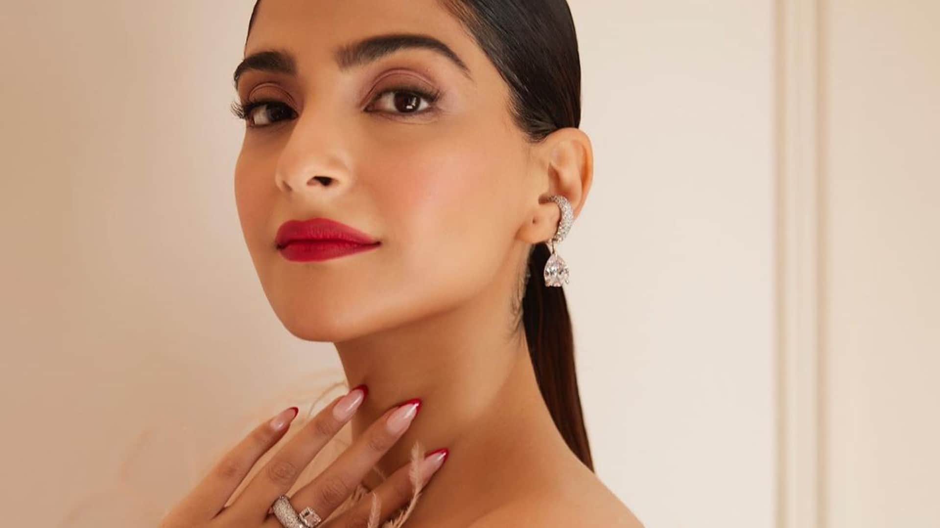 from kangana ranaut to alia bhatt these bollywood actresses have made their movies successful