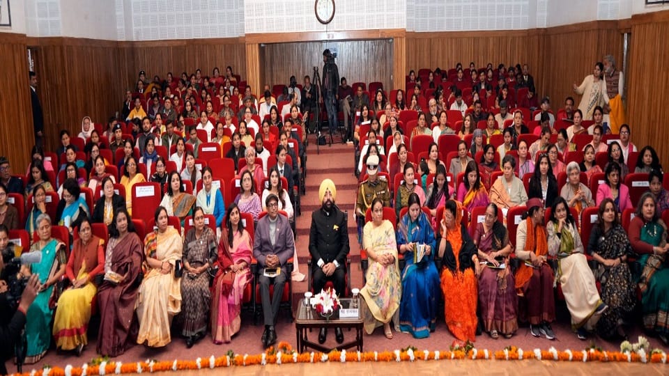 Many women including Padmashree Basanti Bisht honored at Uttarakhand Raj Bhavan
