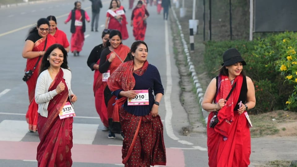 Saree Run was organized on occasion of International Womens Day in Chandigarh