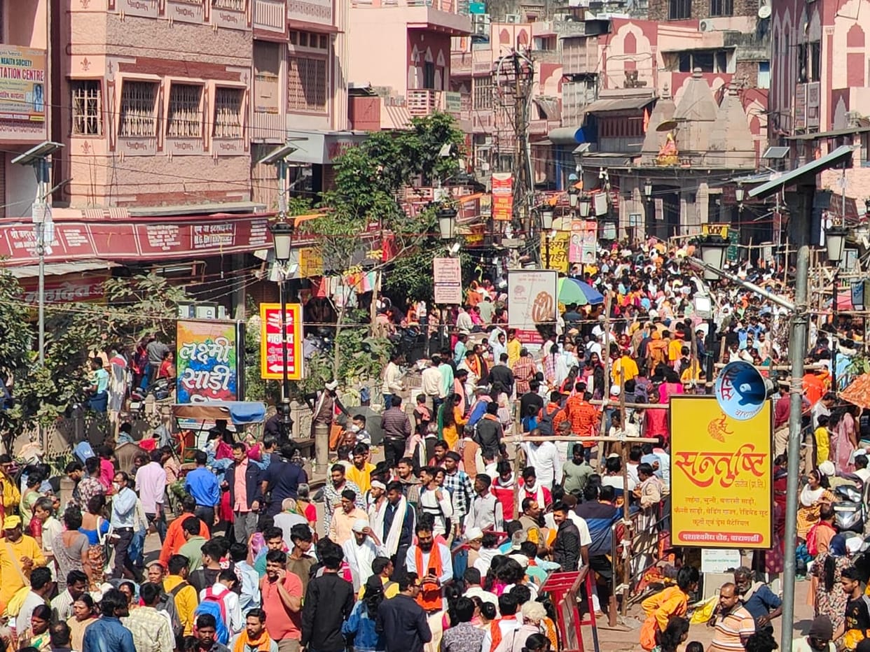Mahashivratri Live Kashi Vishwanath Dham visited Lakhs devotees see photos