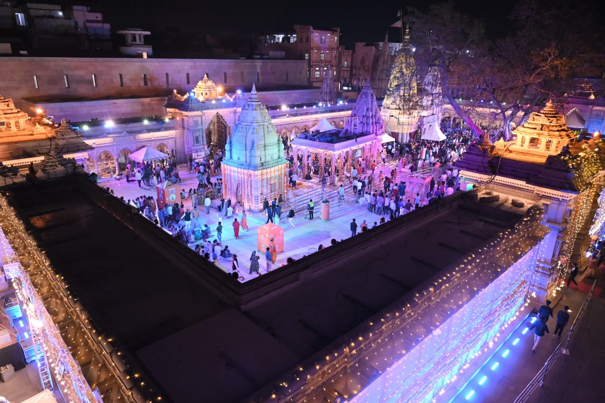 Kashi Vishwanath Dham darshan and Aarti tickets will available at Varanasi airport and railway station