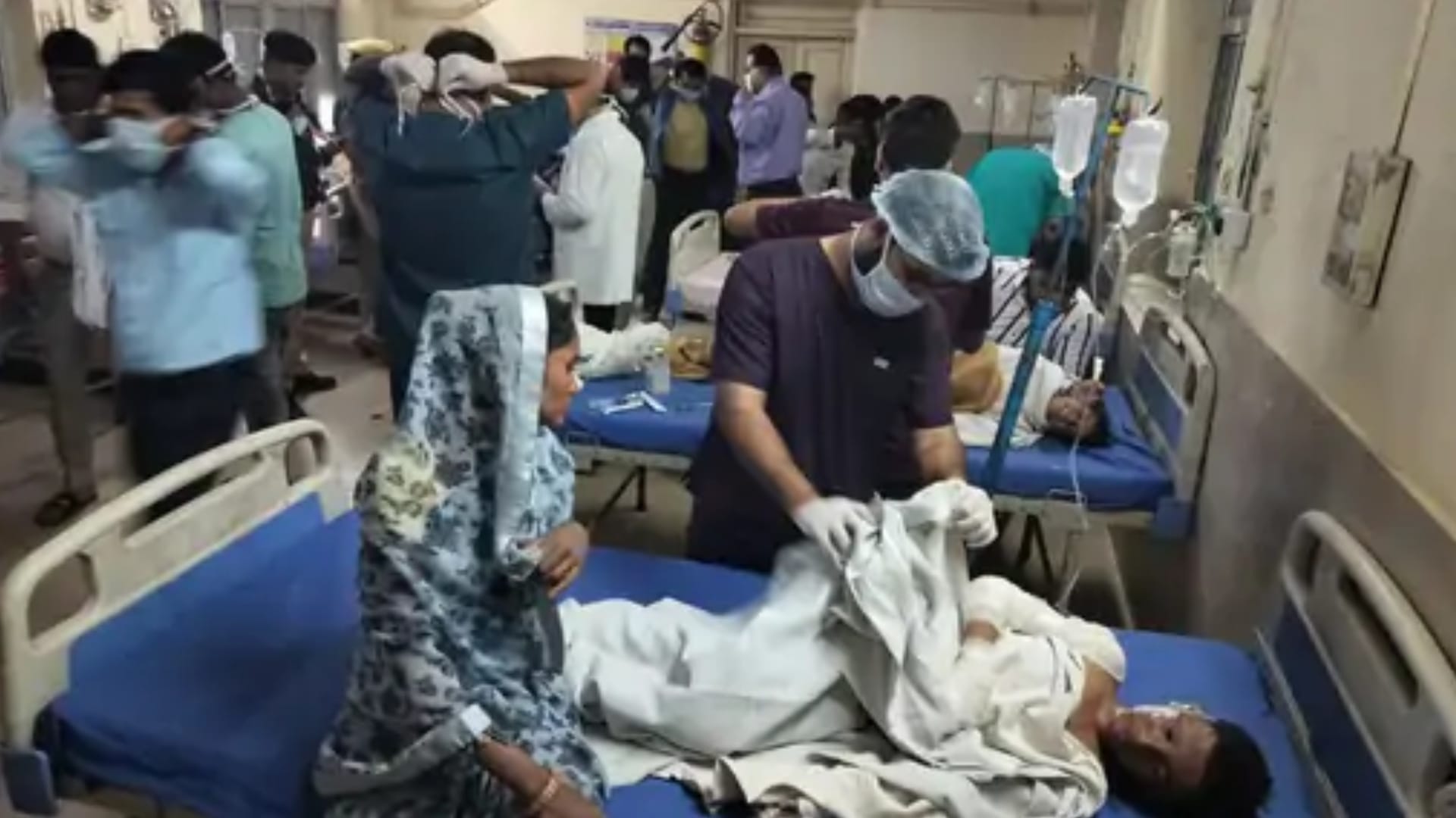 कोटा में शिव बरात के दौरान हादसा हो गया।