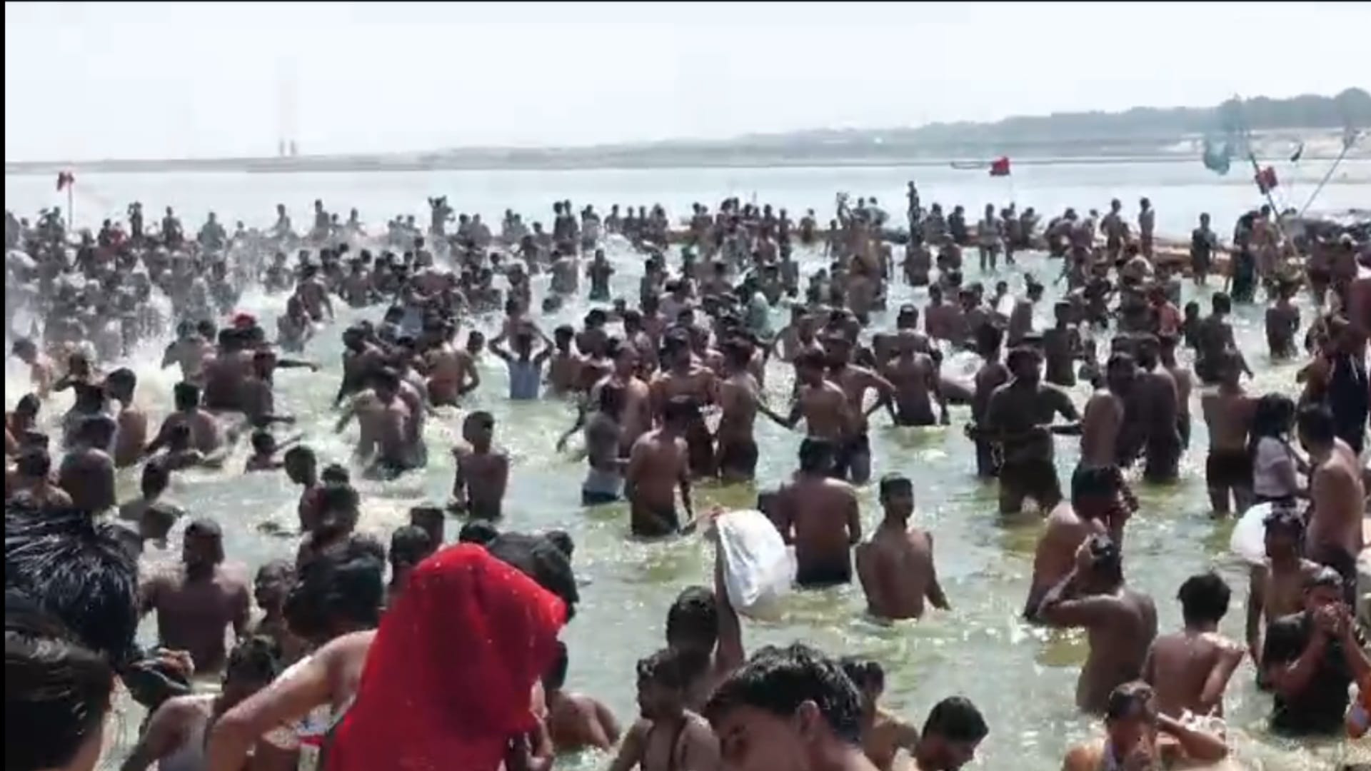 Magh Mela concludes with Mahashivratri bath, CM Yogi greets devotees and saints