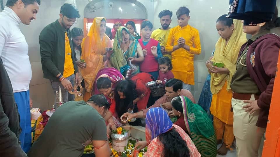 Shivalaya echoed with the cheers of Har-Har-Bam-Bam on Mahashivratri see glimpses in pictures