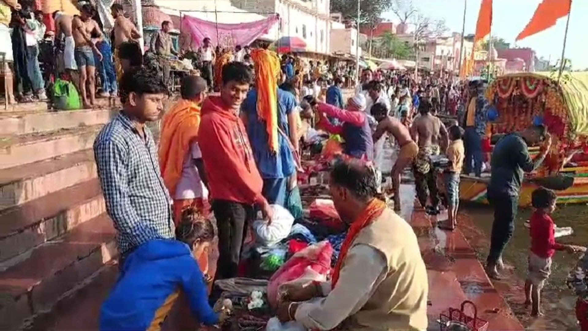 Mahashivratri: Devotees gathered to perform Jalabhishek in Shri Matyagjendranath and Shri Gavinath temple