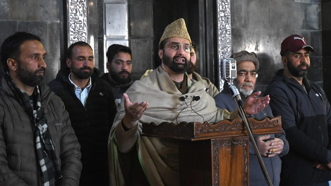 Mirwaiz Umar Farooq delivered speech at Jamia Masjid in Srinagar