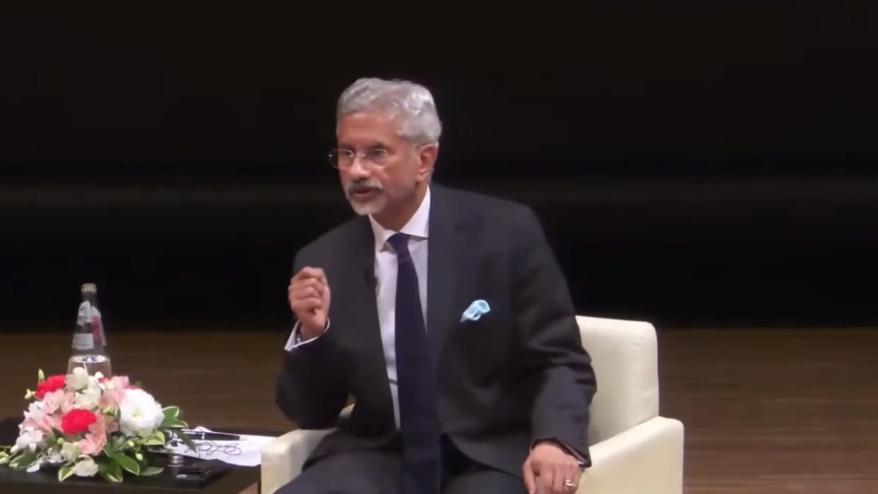 Jaishankar meets Malaysian counterpart discusses multifaceted bilateral ties