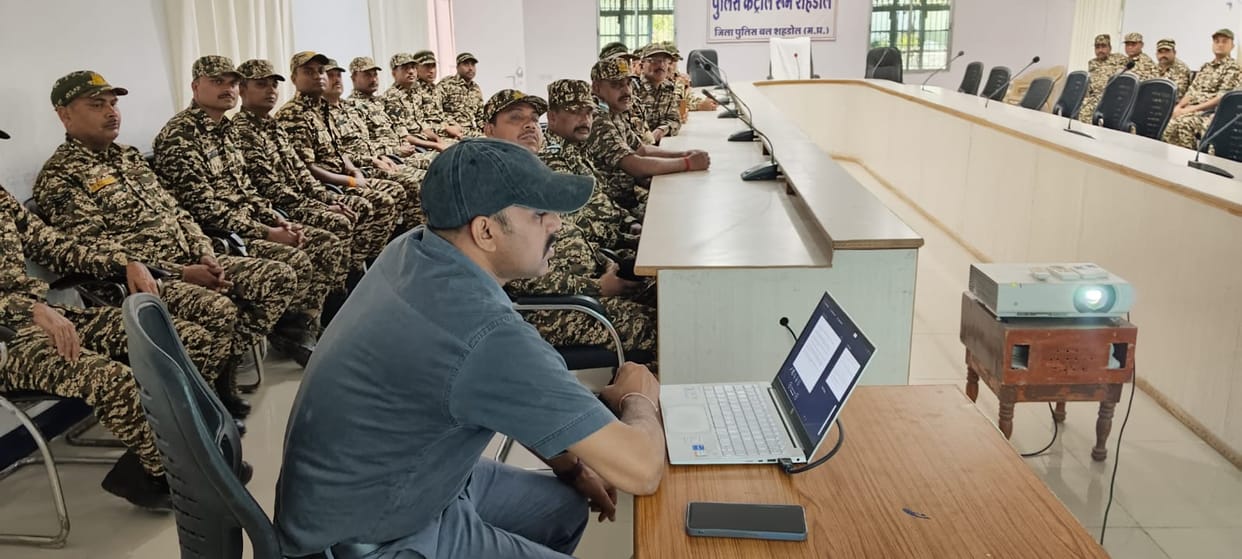 Police gave election training to CRPF personnel, administration busy preparing for Lok Sabha elections