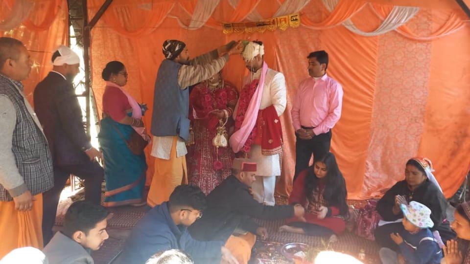 Maha Shivratri 2024 Couples choose Marriage venue of Lord Shiva and Parvati triyuginarayan today for wedding