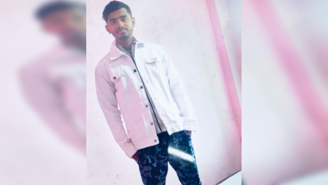 Begusarai Road Accident Youth returning from marriage procession dies in road accident