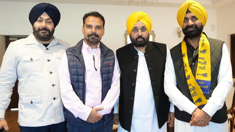 Punjab Congress leader Gurpreet GP joined Aam Aadmi Party