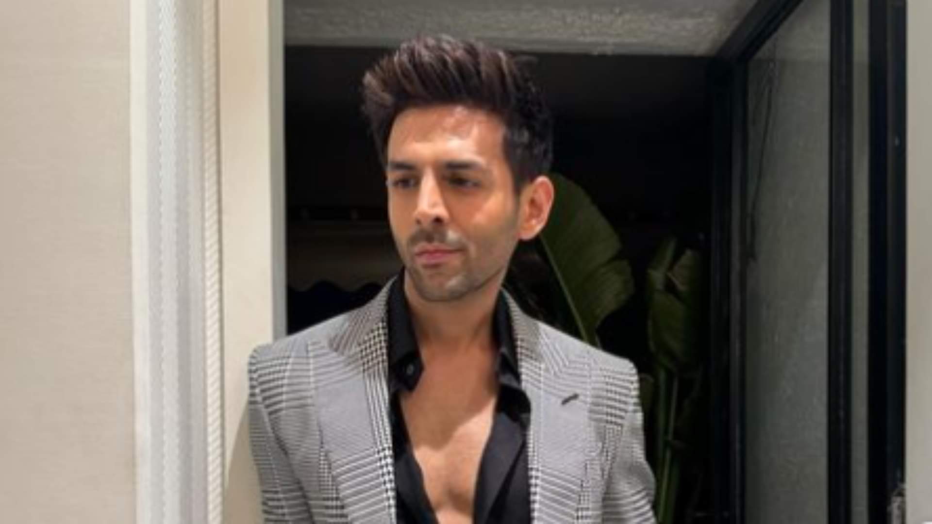 Kartik Aaryan Sajid Nadiadwala Vishal Bhardwaj Thriller film titled Arjun Ustara shooting start during diwali