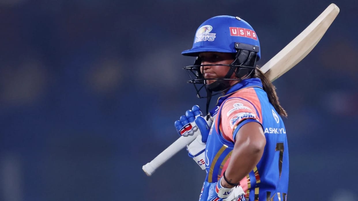 MI vs GG WPL Live Score: Mumbai vs Gujarat Today Women IPL Match Scorecard News in Hindi
