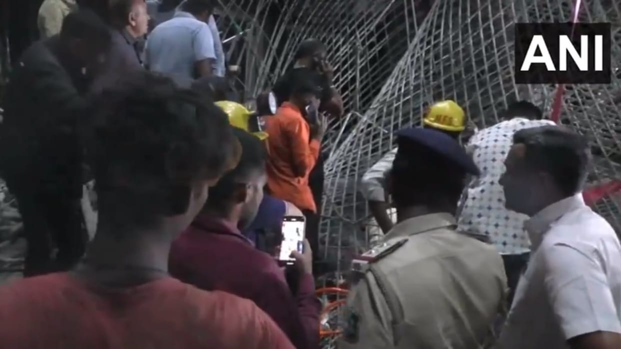 Gujarat Morbi Medical College slab collapse Updates Rescue operation casualties news in hindi